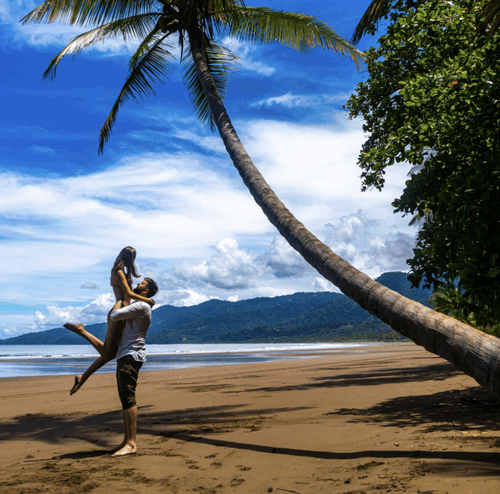 Couple in Costa Rica Pura Vida